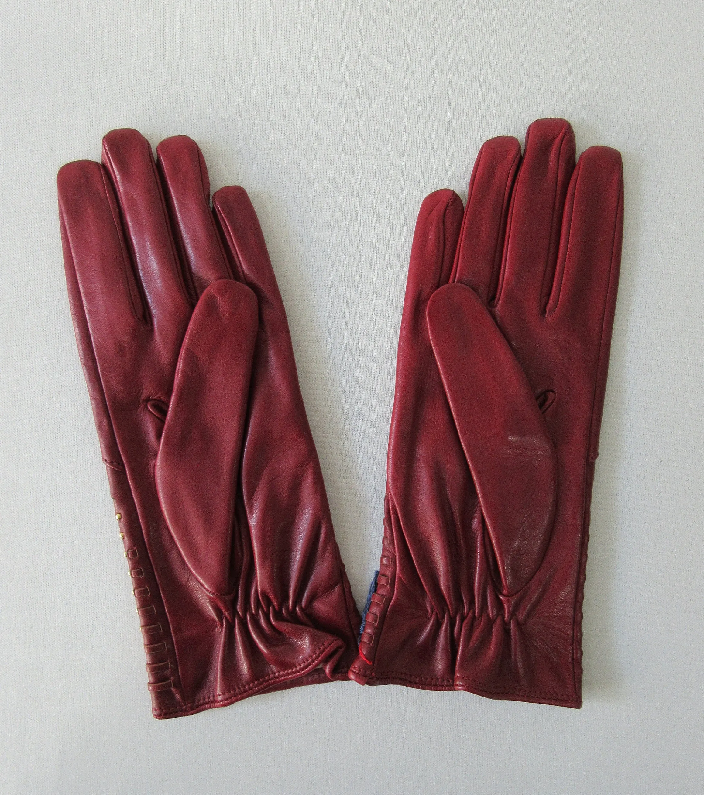 20G16 -Gala Gloves Deep Red with Gold Studs Over Weave