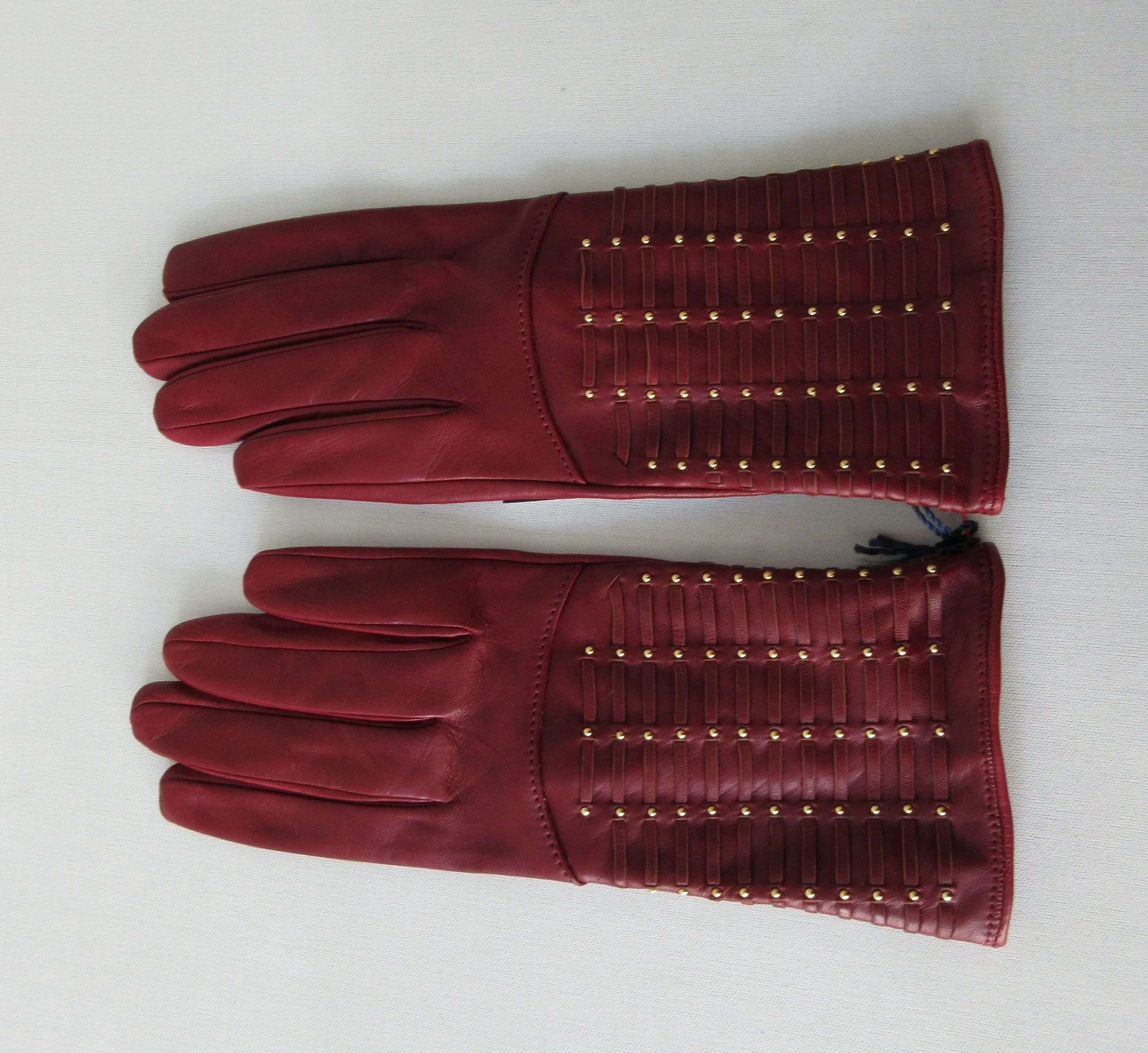 20G16 -Gala Gloves Deep Red with Gold Studs Over Weave