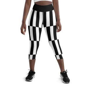 Black and White Optical Illusion Yoga Capris