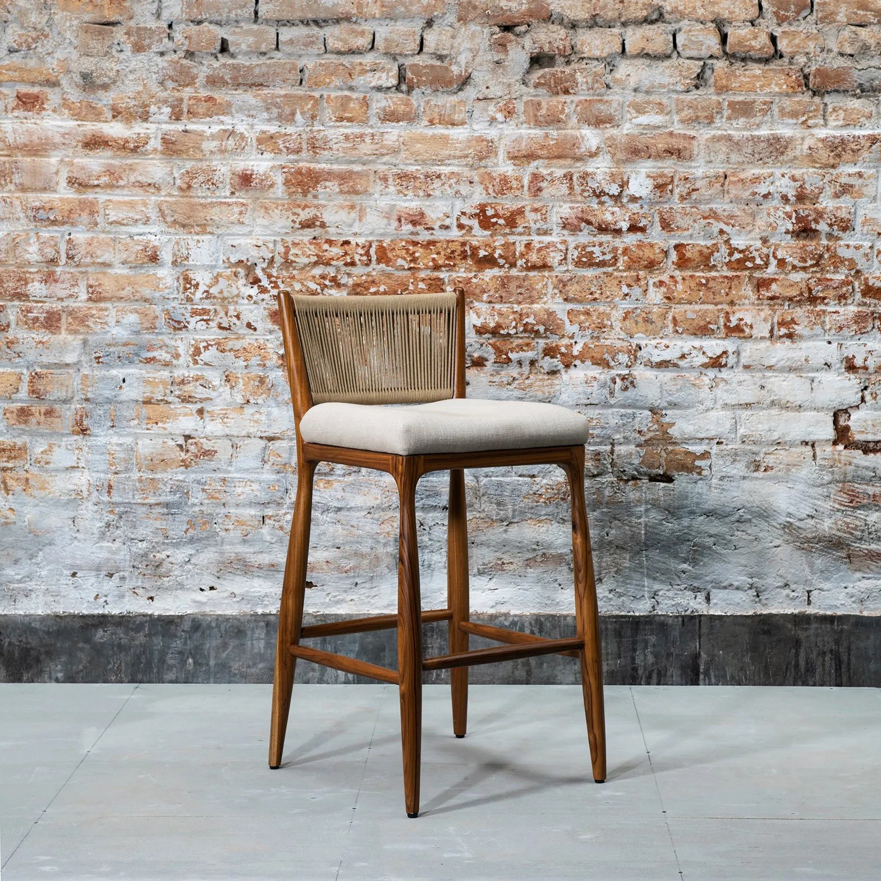 Dori High Stool