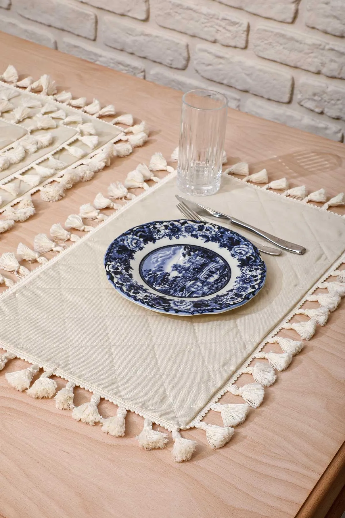 Set of 2 Washable Wipeable Placemats Polyester Table Mats Fringed Place mats Easy to Clean for Dining Table Set with Tassel,A-3