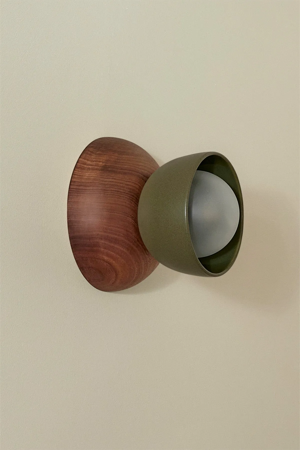 Terra 00 Surface Sconce