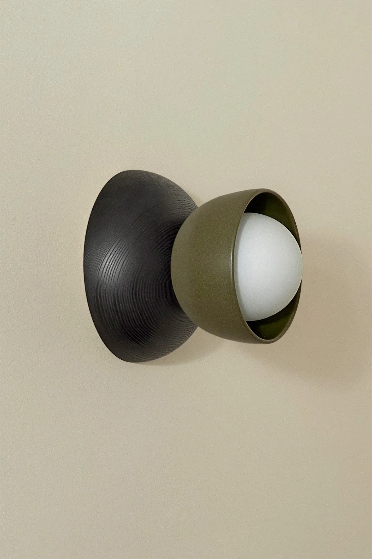 Terra 00 Surface Sconce