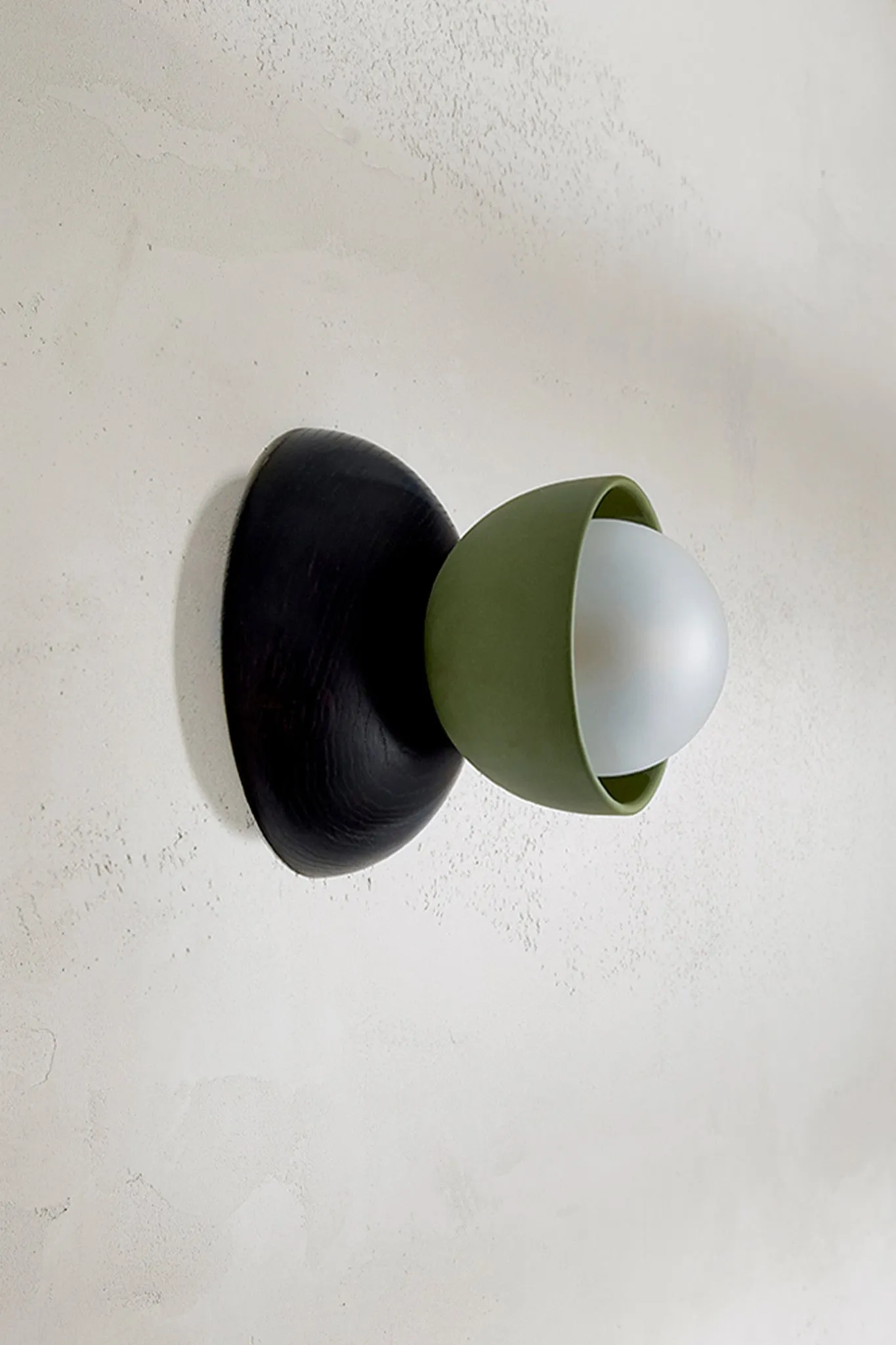 Terra 00 Surface Sconce